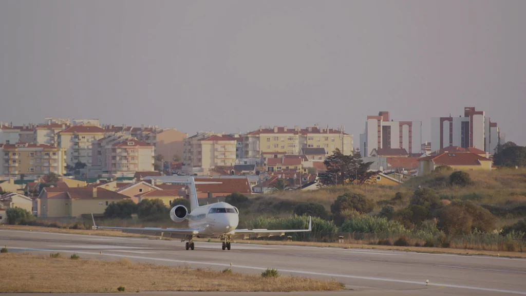 User-provided image: 6808c378d5cb69c1c02ea18c_168.jpg